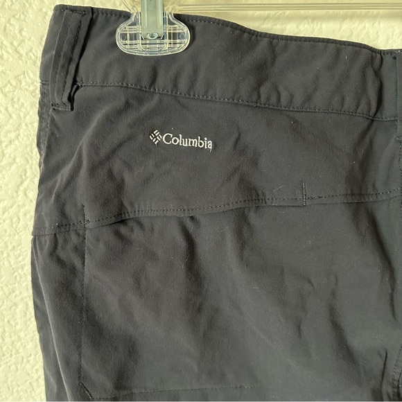 Columbia Grey Omni-Shield Capri Utility Button Snap Gorpcore Hiking Trail Pants - Picture 8 of 14